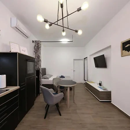 The Oasis Apartment *