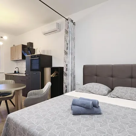 Apartment The Oasis *